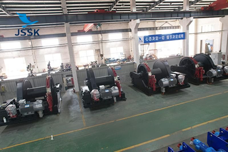 160T電動(dòng)變頻定位絞車